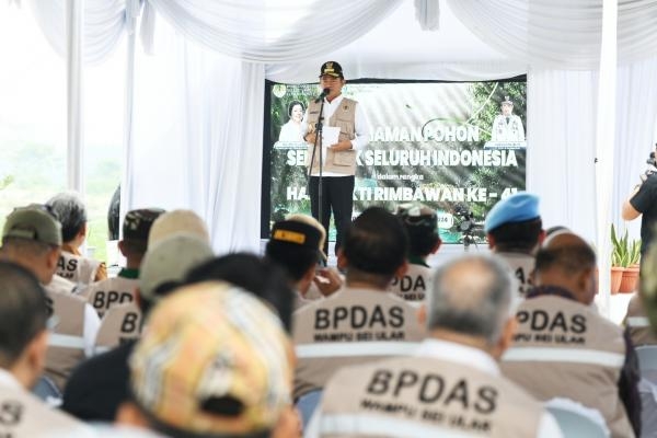 Penanaman Pohon Serentak, Sumut Pilih Kawasan Sport Centre, Pj Gubernur: Agar Lebih Indah, Hijau dan Sejuk